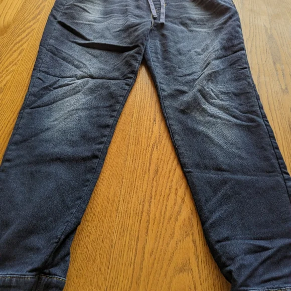 Gently worn Men's Arizona Jeans 👖 - Picture 4 of 6